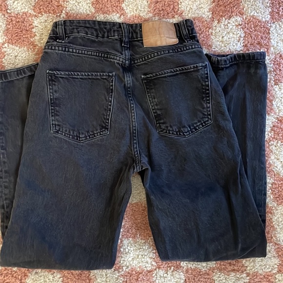 ZARA BLACK HIGH RISE STRAIGHT DENIM JEANS - Picture 3 of 3